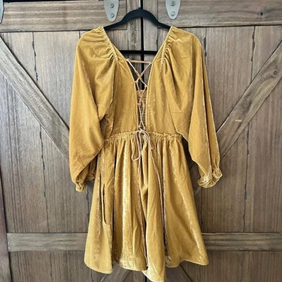 Free People NWOT Daphne Velvet fall Mini Dress in Olive Bitters / Gold Small - Picture 8 of 10